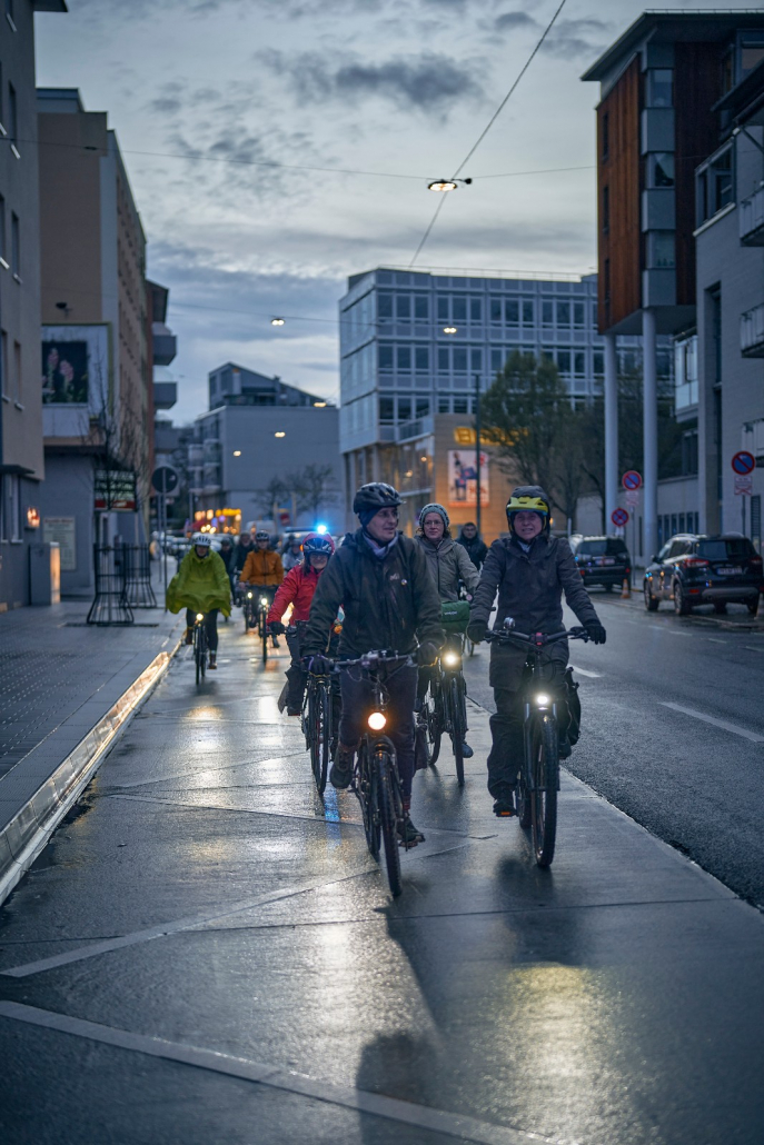 Critical Mass am 31.03.2023. Zurückrollen über die Westliche.