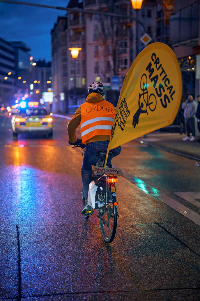 Critical Mass am 31.03.2023. Abschlussrunde über die Jahnstraße.