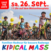 Sharepic für die Kidical Mass Pforzheim am 26.09.2026, ab 11 Uhr auf dem Waisenhausplatz. Das Bild zeigt im Vordergrund sieben Kinder auf und neben ihren mit gelben Luftballons geschmückten Fahrrädern.