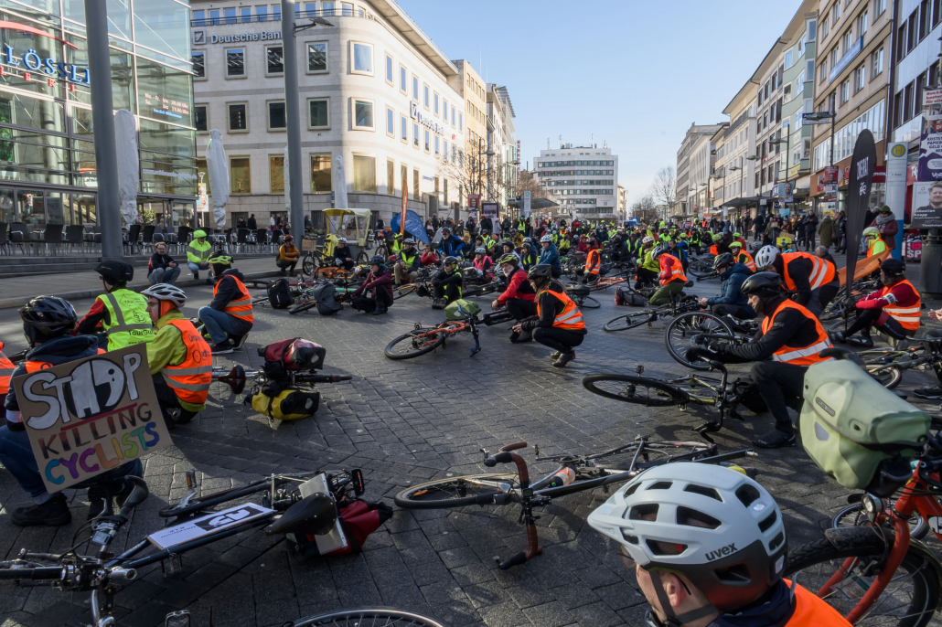 "bike down" am Pforzheimer Leopoldplatz